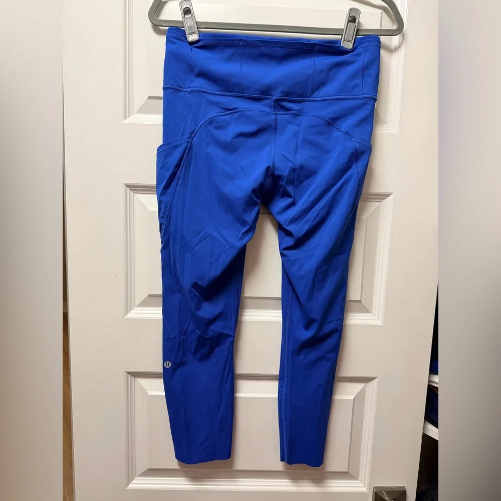 Lululemon Blue High-Waisted Cropped Leggings - Picture 2 of 3